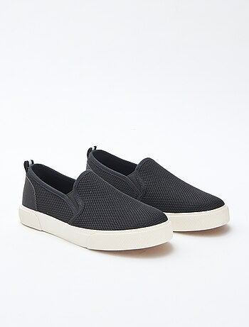 Effen lage sneakers van mesh | Slip-onmodel