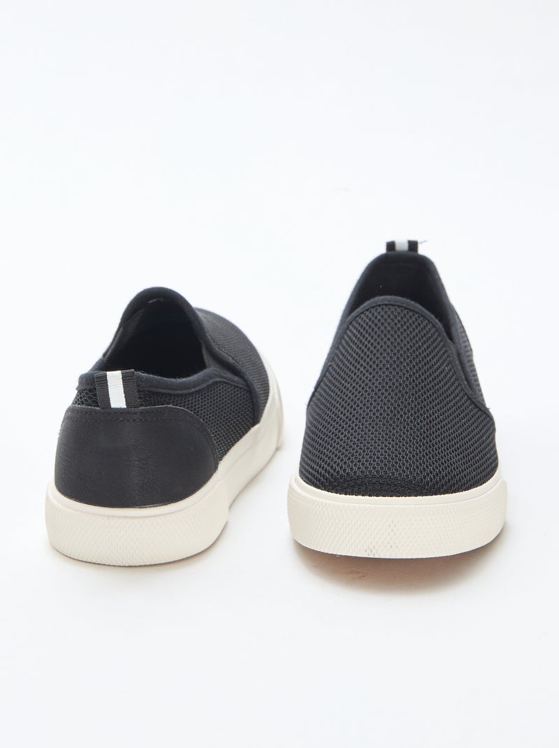 Effen lage sneakers van mesh | Slip-onmodel Zwart - Kiabi