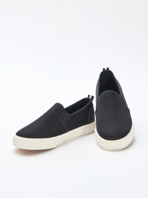 Effen lage sneakers van mesh | Slip-onmodel - Kiabi