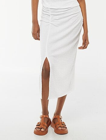 Effen lange rok van gekreukte stof