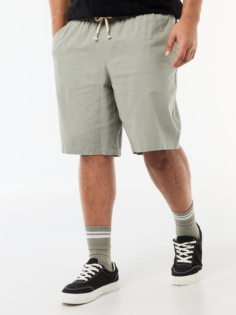 Effen lichtgewicht bermuda met 4 zakken Groen - Kiabi