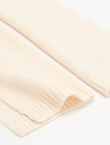 Effen ribgebreide sjaal