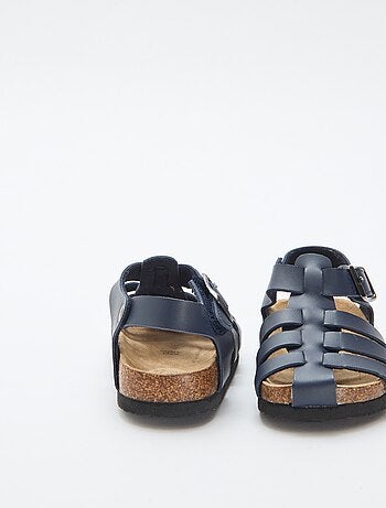 Effen sandalen met gespen