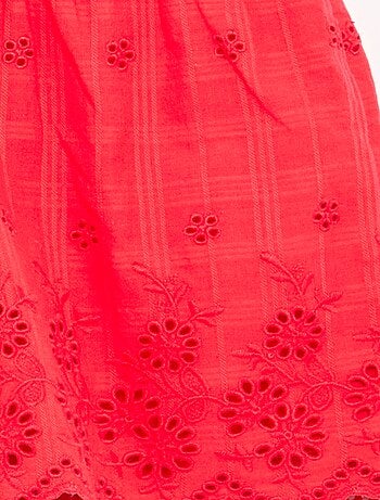 Effen short met Engelse borduursels