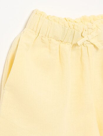 Effen short met fantasie strik