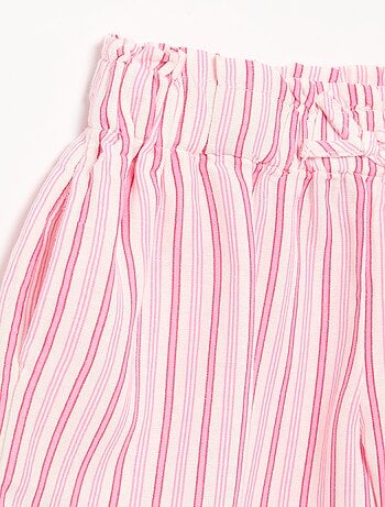 Effen short met fantasie strik