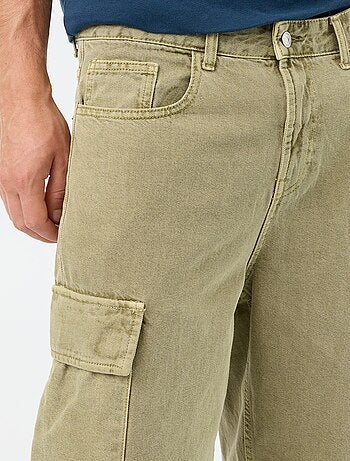 Effen short met meerdere zakken