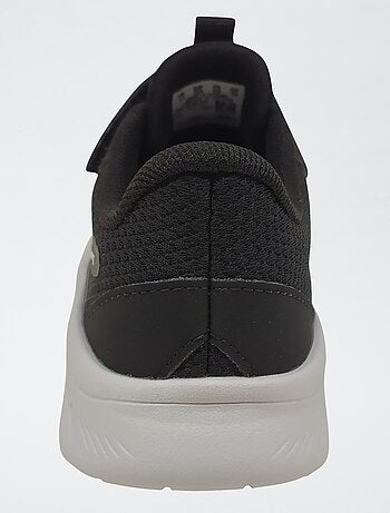 Effen sneakers van mesh PUMA