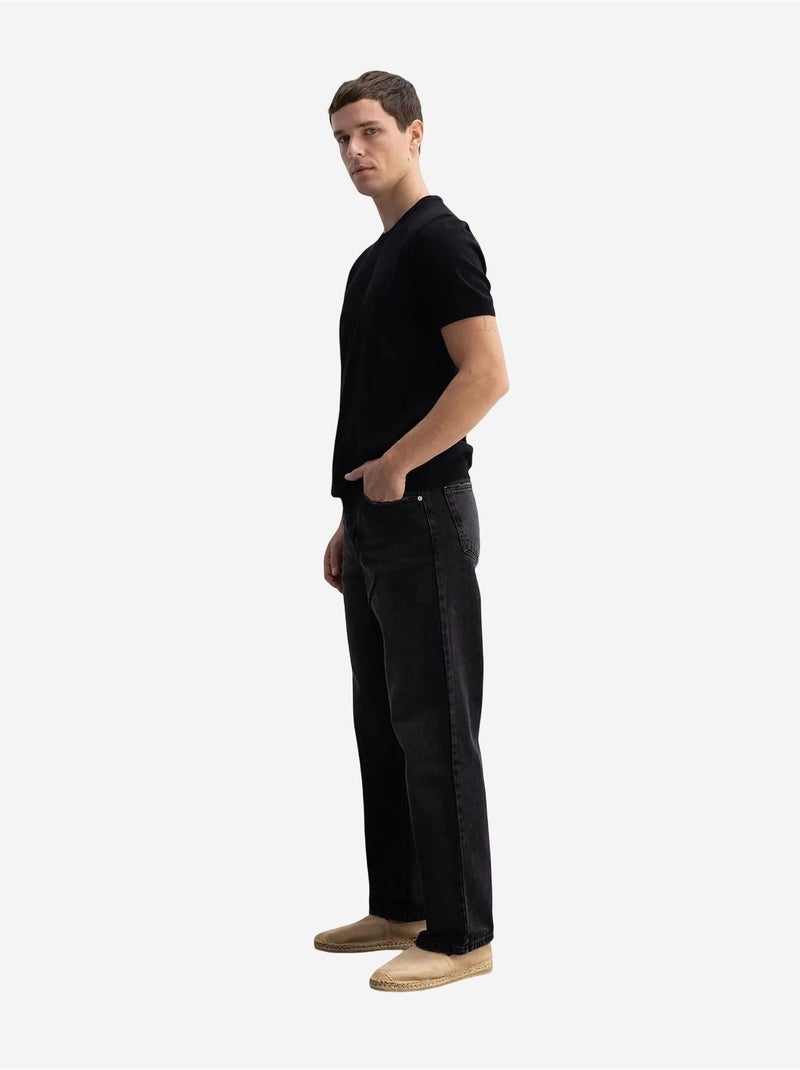 Effen t-shirt met ronde hals en ribboord giesto Zwart - Kiabi