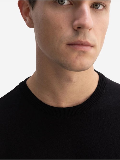 Effen t-shirt met ronde hals en ribboord giesto - Kiabi Effen t-shirt met ronde hals en ribboord giesto - Kiabi