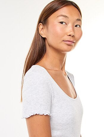 Effen T-shirt van ribtricot met korte mouw