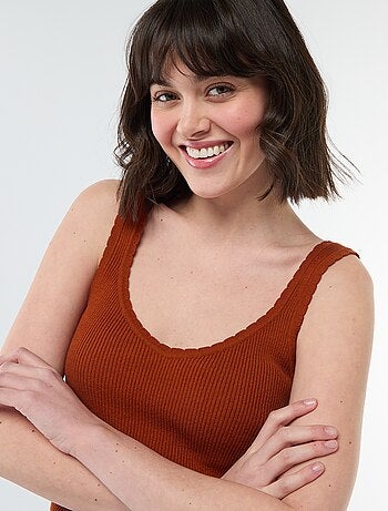 Effen top van ribstof