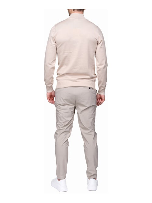 Elegante trui met vrachtwagenchauffeurskraag - Frilivin - Kiabi Elegante trui met vrachtwagenchauffeurskraag - Frilivin - Kiabi