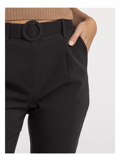 EMILIAN broek met riem - Kiabi