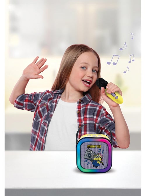 Enceinte karaoké portable minions avec un microphone sans fil - Kiabi Enceinte karaoké portable minions avec un microphone sans fil - Kiabi