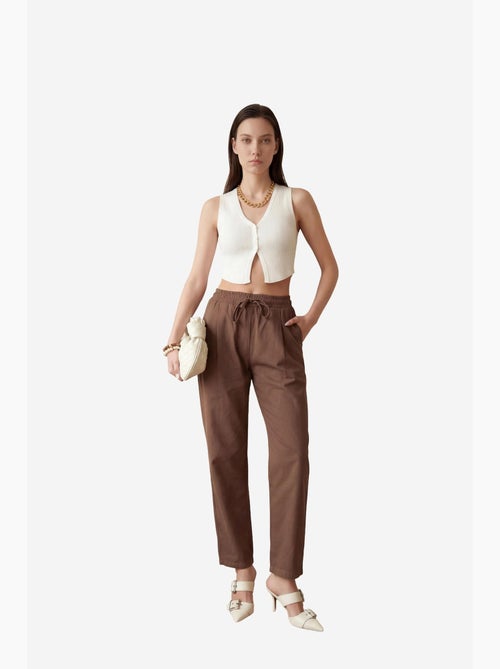 Enkel-lange broek met trekkoord in de taille en zak my fashion - Kiabi Enkel-lange broek met trekkoord in de taille en zak my fashion - Kiabi