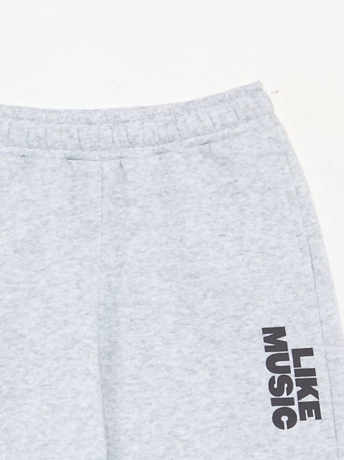 Ensemble 2 pièces - sweat + pantalon de jogging - Kiabi Ensemble 2 pièces - sweat + pantalon de jogging - Kiabi