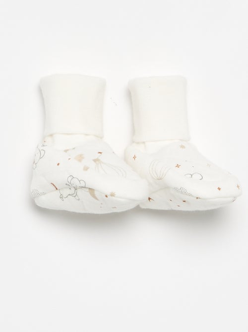 Ensemble 2 pièces 'Petit Béguin' - Combinaison + chaussons - Kiabi Ensemble 2 pièces 'Petit Béguin' - Combinaison + chaussons - Kiabi