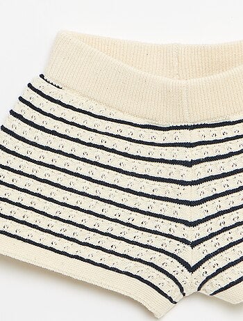 Ensemble 2 pièces short + T-shirt en crochet