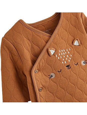 Ensemble bébé gilet croisé et pantalon avec pieds en molleton caramel