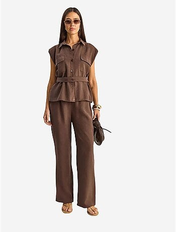 Ensemble blouse sans manches et pantalon large ceinturé lucci