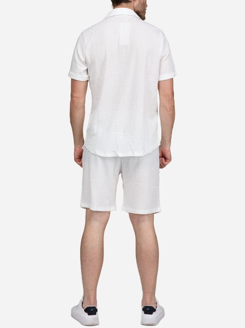 Ensemble chemise et short unis à motif - Frilivin - Kiabi Ensemble chemise et short unis à motif - Frilivin - Kiabi