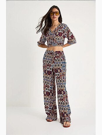 Ensemble chemisier court et pantalon à motifs lucci