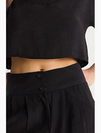 Ensemble coordonné deux pièces en maille à col v et pantalon à jambes larges lucci