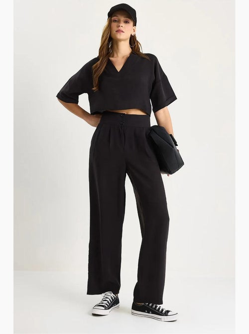 Ensemble coordonné deux pièces en maille à col v et pantalon à jambes larges lucci - Kiabi