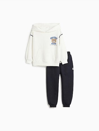Ensemble de jogging, mo fashion