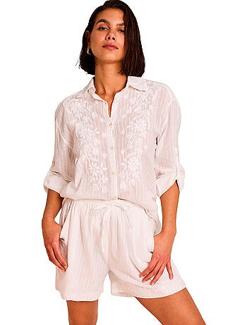 Ensemble de plage brodé short chemise complementos