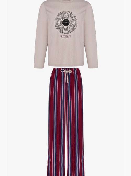 Ensemble de pyjama homme soundwave à rayures, pantalon long et manches longues penti - Kiabi Ensemble de pyjama homme soundwave à rayures, pantalon long et manches longues penti - Kiabi