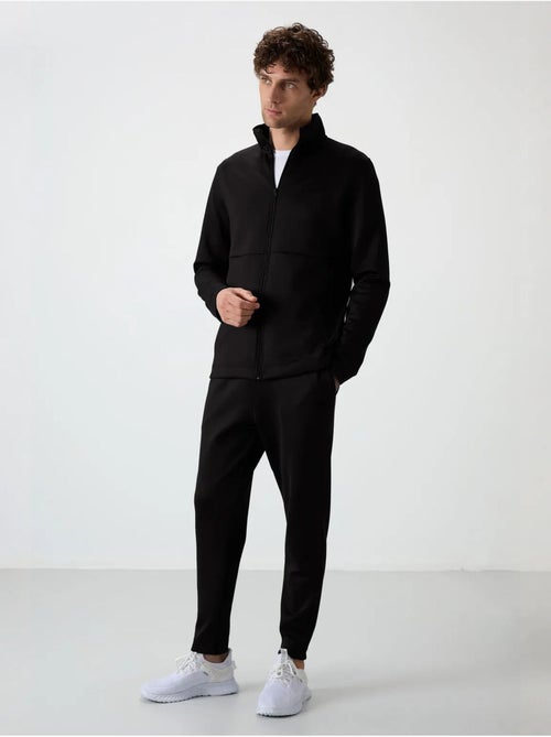Ensemble de sport homme en scuba, col zippé tommy - Kiabi Ensemble de sport homme en scuba, col zippé tommy - Kiabi