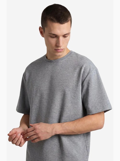 Ensemble de sport homme oversize court tommy - Kiabi Ensemble de sport homme oversize court tommy - Kiabi