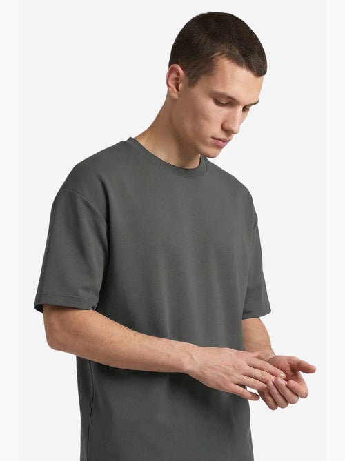 Ensemble de sport homme oversize court tommy - Kiabi Ensemble de sport homme oversize court tommy - Kiabi