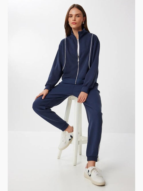 Ensemble de survêtement à manches longues et col zippé pour femme istanbul - Kiabi Ensemble de survêtement à manches longues et col zippé pour femme istanbul - Kiabi