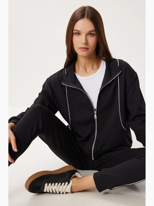 Ensemble de survêtement à manches longues et col zippé pour femme istanbul - Kiabi Ensemble de survêtement à manches longues et col zippé pour femme istanbul - Kiabi