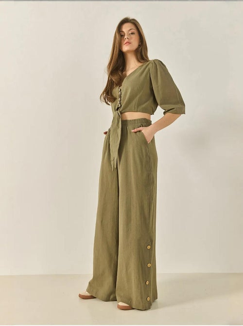 Ensemble deux pièces avec chemisier à nouer, ourlet boutonné doublé et pantalon doublé lucci - Kiabi
