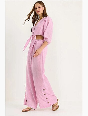 Ensemble deux pièces avec chemisier à nouer, ourlet boutonné doublé et pantalon doublé lucci