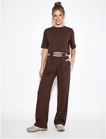 Ensemble deux pièces avec t-shirt col rond et pantalon large lucci