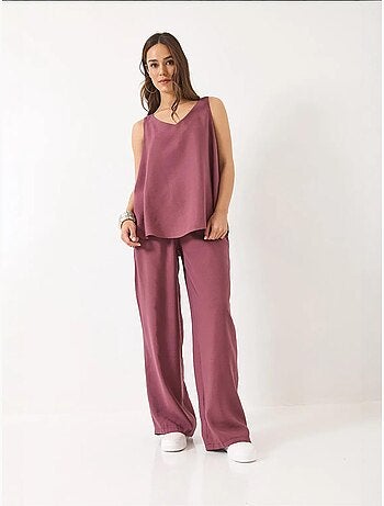Ensemble deux pièces : chemisier à bretelles et col en v, pantalon palazzo lucci