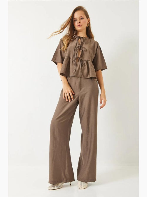 Ensemble deux pièces chemisier et pantalon à manches courtes avec détails noués lucci - Kiabi