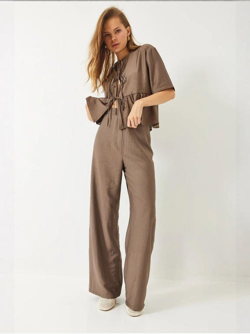 Ensemble deux pièces chemisier et pantalon à manches courtes avec détails noués lucci - Kiabi