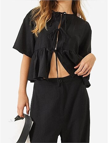 Ensemble deux pièces chemisier et pantalon à manches courtes avec détails noués lucci