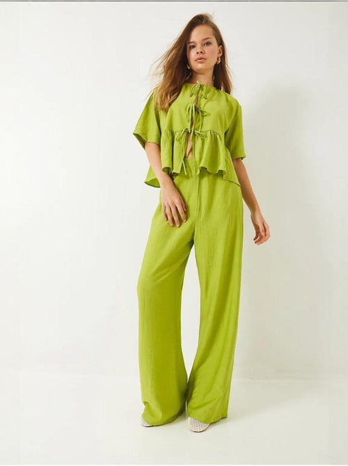 Ensemble deux pièces chemisier et pantalon à manches courtes avec détails noués lucci - Kiabi