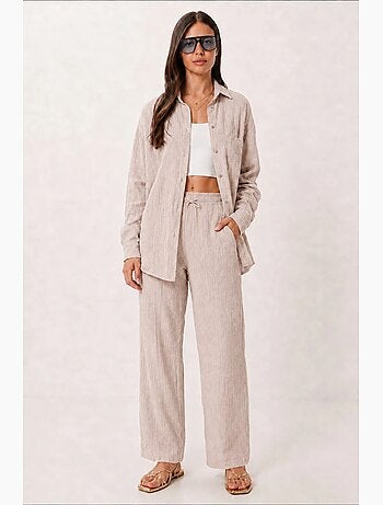 Ensemble deux pièces coordonné à taille haute, jambe large et col chemise istanbul