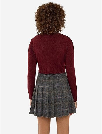 Ensemble deux pièces en tricot à col en V et détails boutonnés