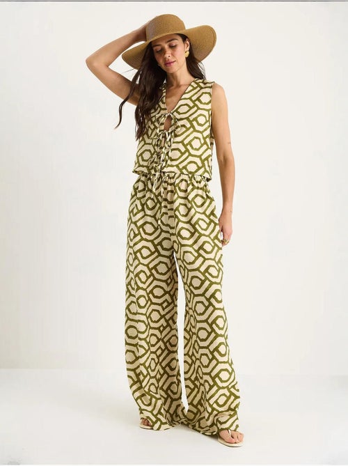 Ensemble deux pièces en viscose à motifs et chemisier noué lucci - Kiabi Ensemble deux pièces en viscose à motifs et chemisier noué lucci - Kiabi