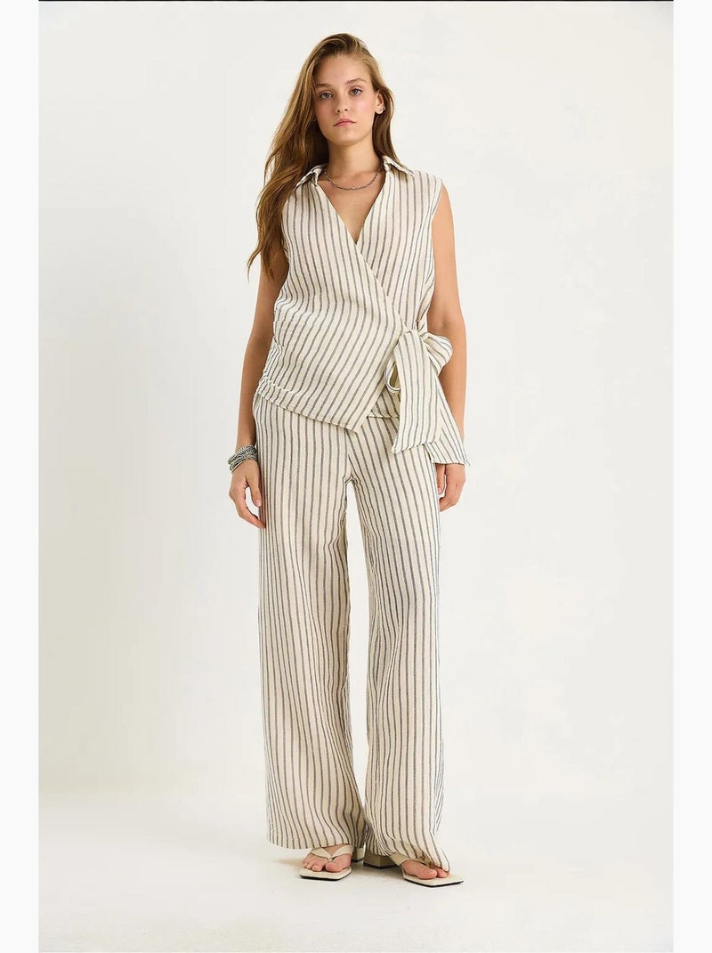 Ensemble deux pièces rayé, col en v, taille haute, boutonné, jambe large lucci Bleu marine - Kiabi