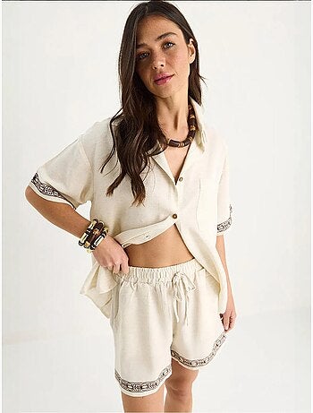 Ensemble deux pièces short et chemise en lin brodés à poches lucci